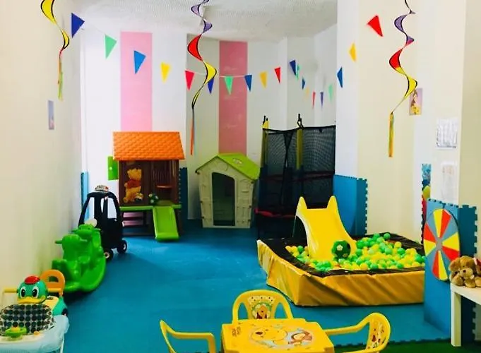 щерев Хотел *