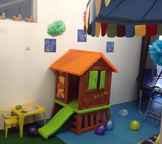 щерев Хотел *